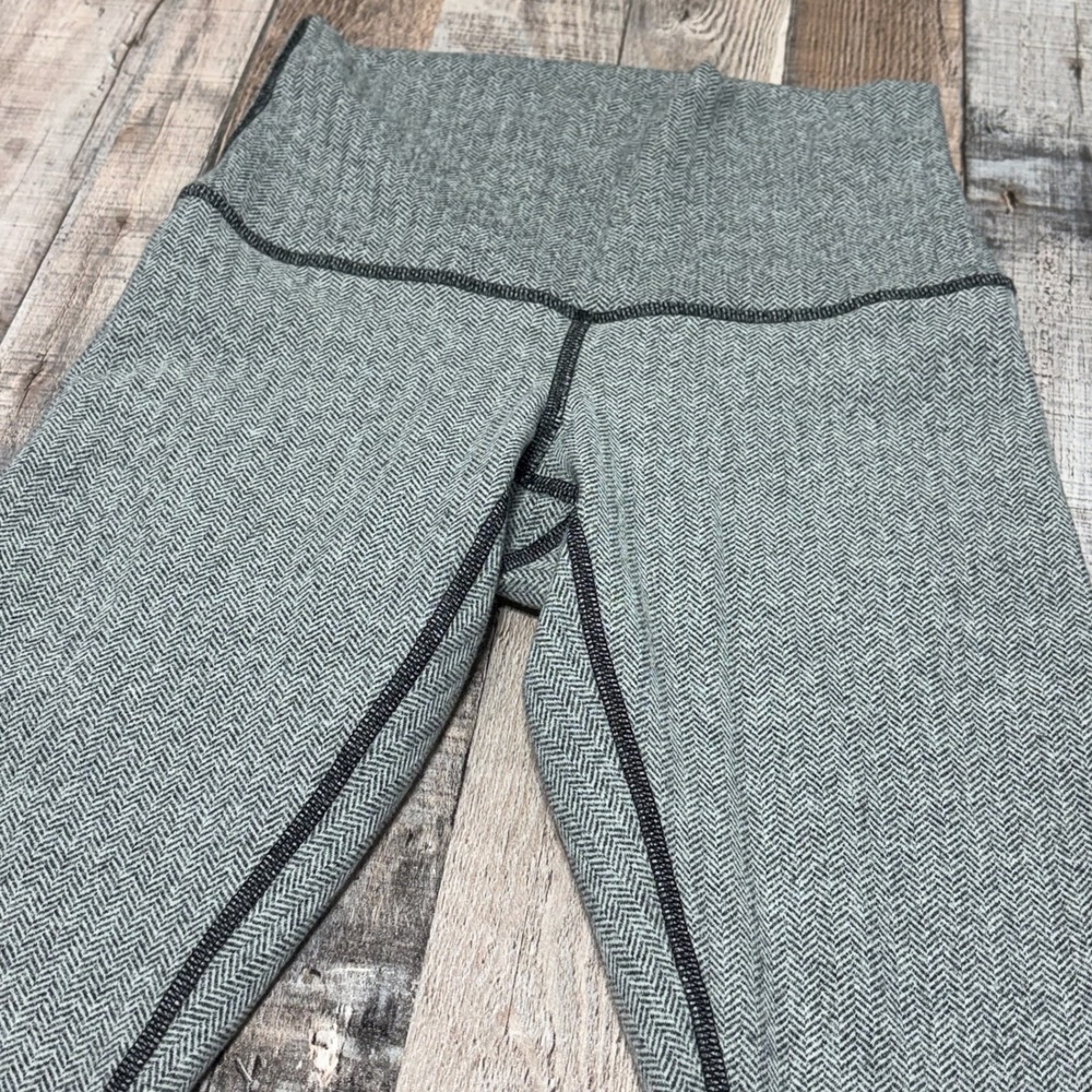 Lululemon Leggings Womens 4 Grey Herringbone High Rise Tights Yoga Athleisure - Picture 2 of 8